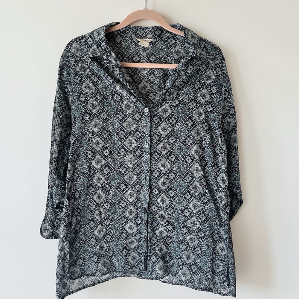 J.Crew Navy Geometric Tile 100% Cotton Button Down Blouse Size Small